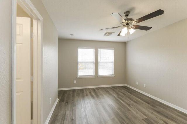 4703 Montclair Hill Lane, Fresno, TX 77545