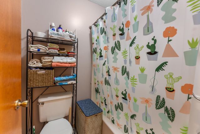 8803 W 18th Ct N, Wichita, KS 67212