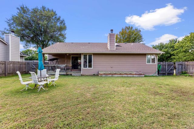 8803 W 18th Ct N, Wichita, KS 67212