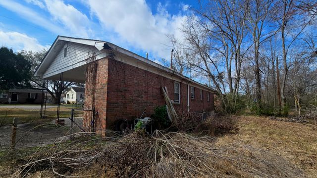 421 Sarah Drive, Goose Creek, SC 29445