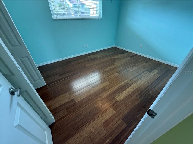 1250 N PORTOFINO DRIVE 202, Sarasota, FL 34242