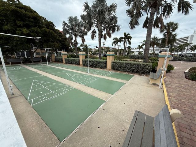 1250 N PORTOFINO DRIVE 202, Sarasota, FL 34242