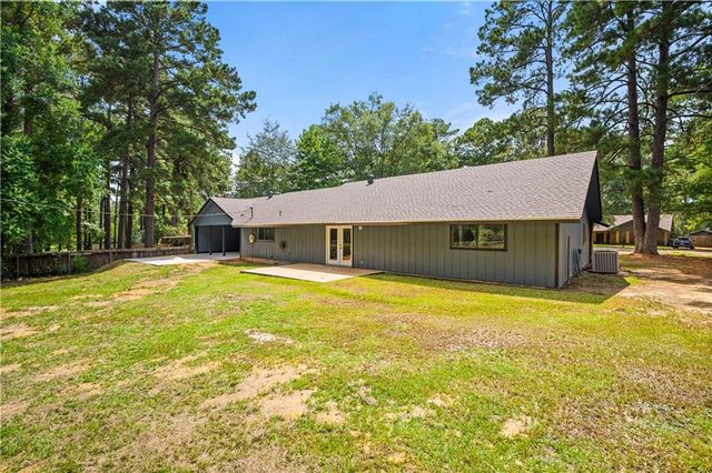 4410 WALDEN Drive, Pineville, LA 71360