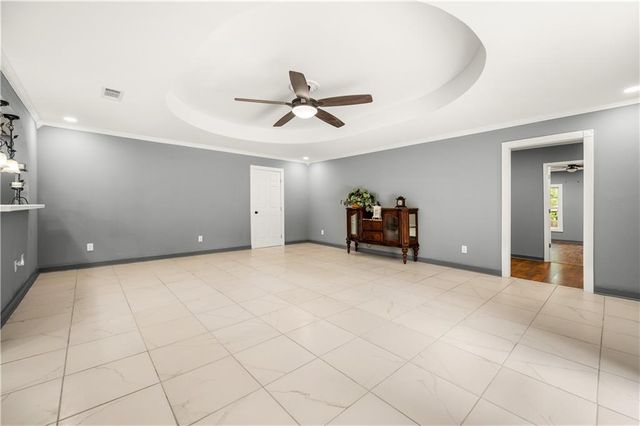 4410 WALDEN Drive, Pineville, LA 71360