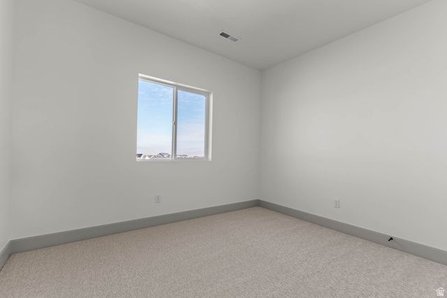 562 W COYOTE RIDGE RD, Grantsville, UT 84029