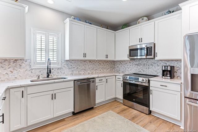 5556 Tall Timbers Drive, Fayetteville, NC 28311