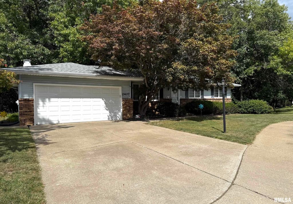 2407 W CABANA Court, Peoria, IL 61614