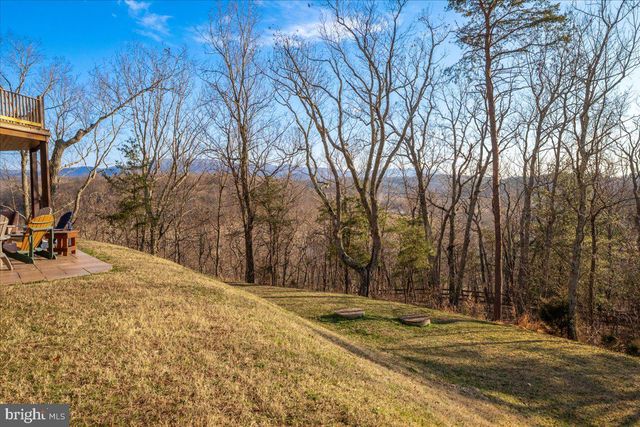 1406 PANHANDLE RD, Bentonville, VA 22610