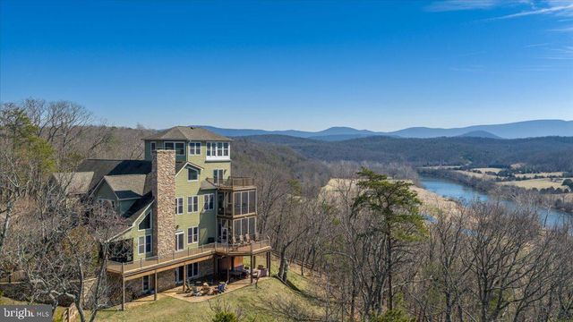 1406 PANHANDLE RD, Bentonville, VA 22610