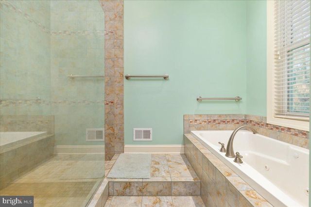 1406 PANHANDLE RD, Bentonville, VA 22610