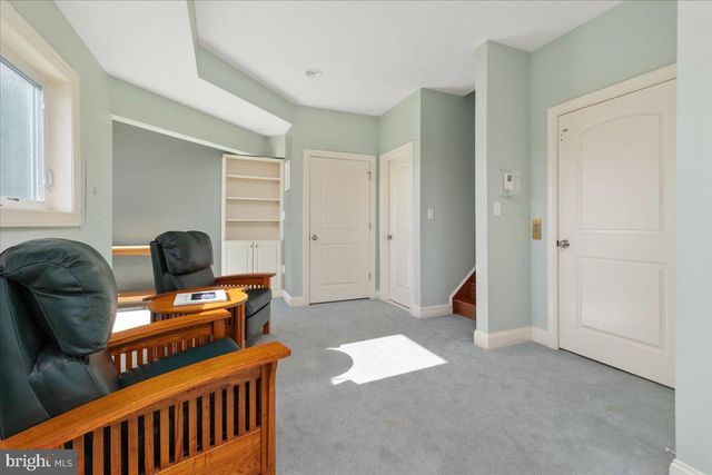 1406 PANHANDLE RD, Bentonville, VA 22610