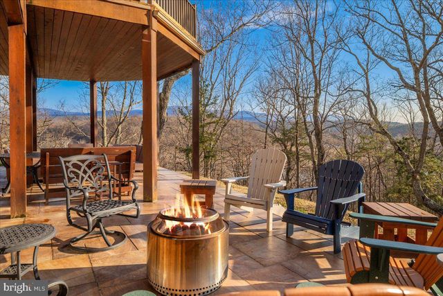 1406 PANHANDLE RD, Bentonville, VA 22610