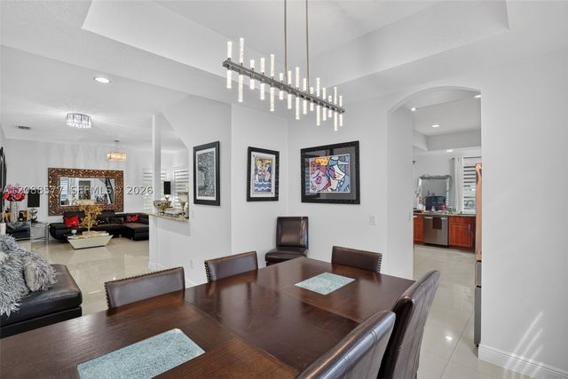 241 NE 33rd Ter, Homestead, FL 33033