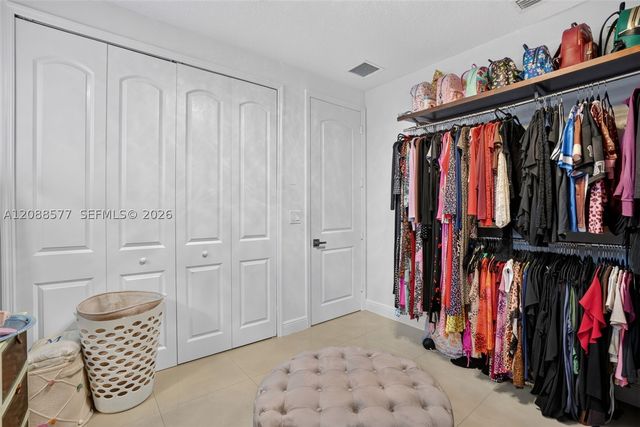 241 NE 33rd Ter, Homestead, FL 33033