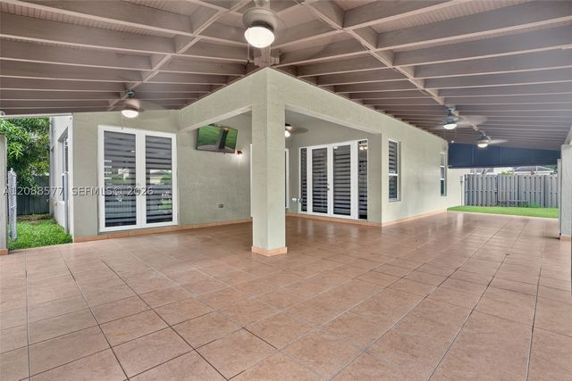 241 NE 33rd Ter, Homestead, FL 33033