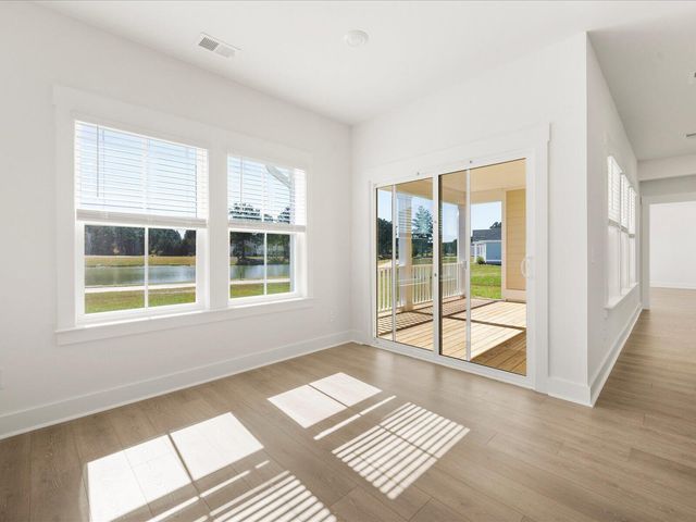 373 Calm Water Way, Summerville, SC 29486