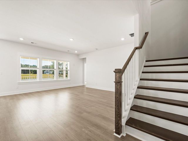 373 Calm Water Way, Summerville, SC 29486