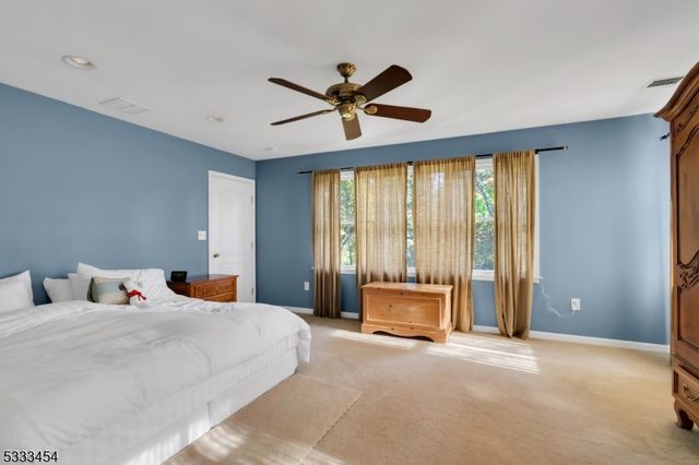 320 Ridge Blvd, Franklin Twp., NJ 08540