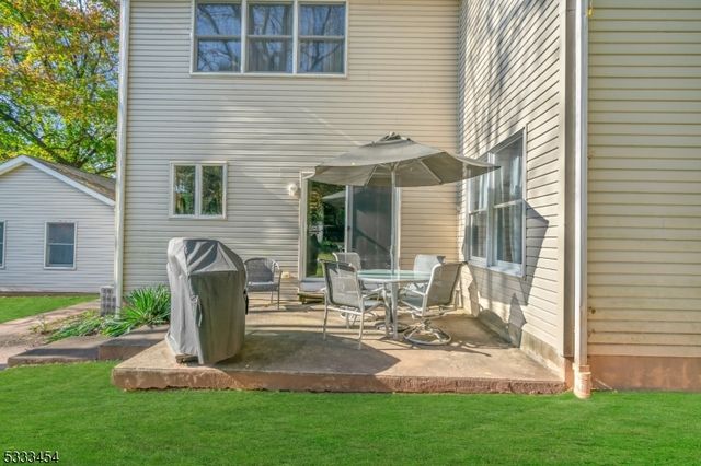 320 Ridge Blvd, Franklin Twp., NJ 08540