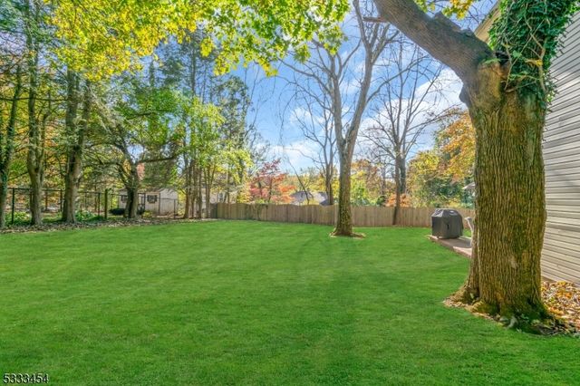 320 Ridge Blvd, Franklin Twp., NJ 08540