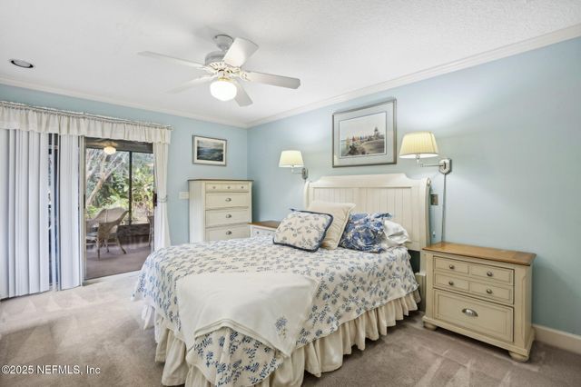 4512 MIDDLETON PARK Circle W, Jacksonville, FL 32224