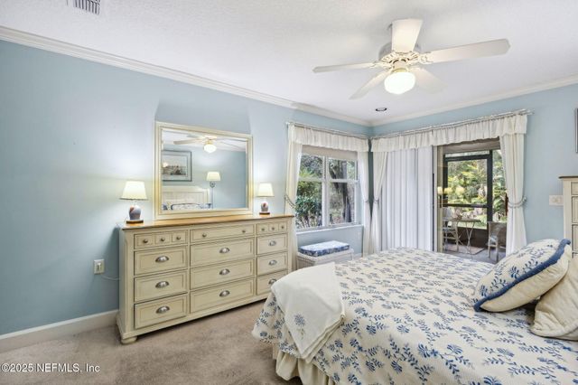 4512 MIDDLETON PARK Circle W, Jacksonville, FL 32224