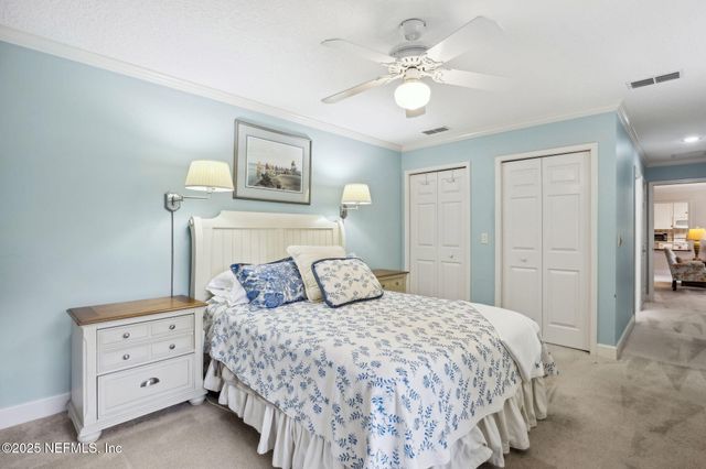 4512 MIDDLETON PARK Circle W, Jacksonville, FL 32224