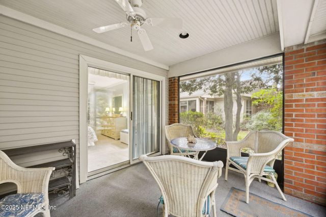 4512 MIDDLETON PARK Circle W, Jacksonville, FL 32224