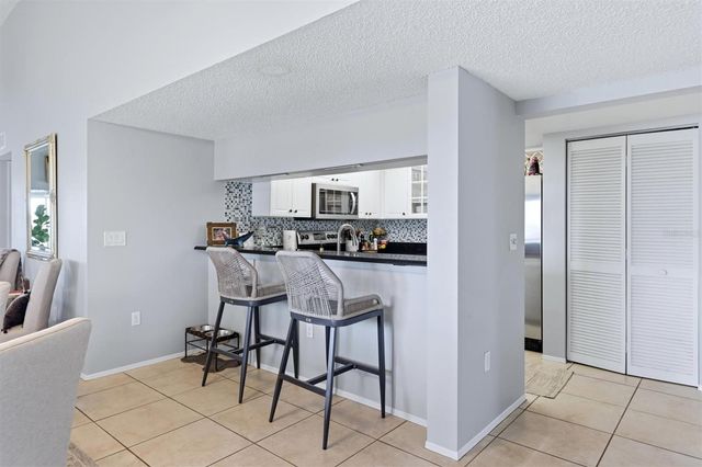 1103 EDGEWATER CIRCLE 1103, Bradenton, FL 34209