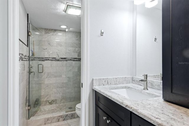 1103 EDGEWATER CIRCLE 1103, Bradenton, FL 34209