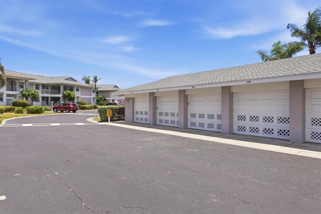 1103 EDGEWATER CIRCLE 1103, Bradenton, FL 34209