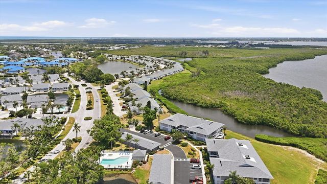 1103 EDGEWATER CIRCLE 1103, Bradenton, FL 34209