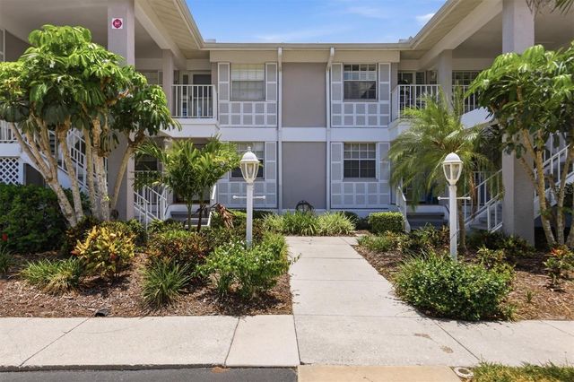 1103 EDGEWATER CIRCLE 1103, Bradenton, FL 34209