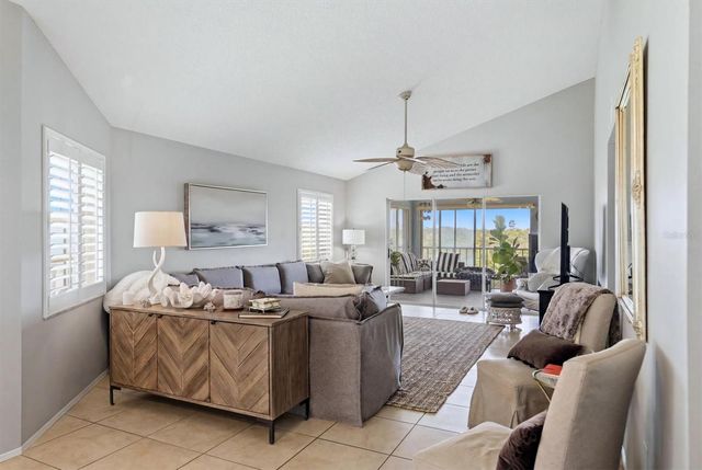 1103 EDGEWATER CIRCLE 1103, Bradenton, FL 34209