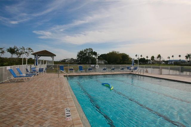 1103 EDGEWATER CIRCLE 1103, Bradenton, FL 34209