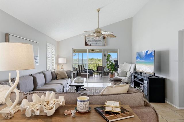 1103 EDGEWATER CIRCLE 1103, Bradenton, FL 34209