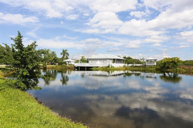 1103 EDGEWATER CIRCLE 1103, Bradenton, FL 34209