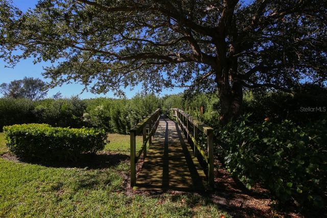 1103 EDGEWATER CIRCLE 1103, Bradenton, FL 34209