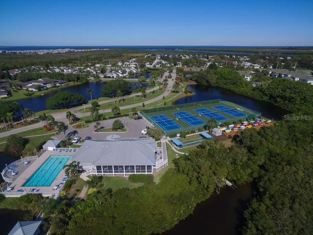 1103 EDGEWATER CIRCLE 1103, Bradenton, FL 34209