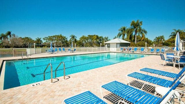 1103 EDGEWATER CIRCLE 1103, Bradenton, FL 34209
