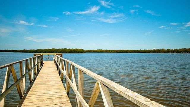 1103 EDGEWATER CIRCLE 1103, Bradenton, FL 34209