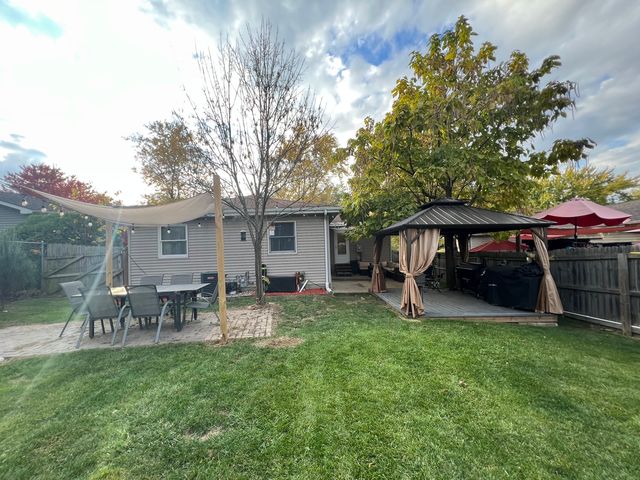 13953 Orchard Drive, Cedar Lake, IN 46303