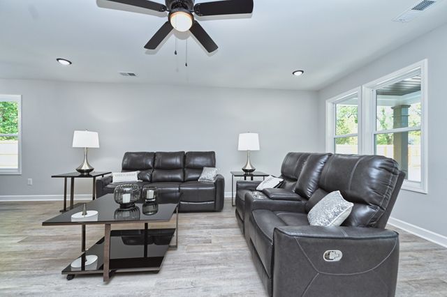 146 N Trigg Ave Unit 120, Gallatin, TN 37066