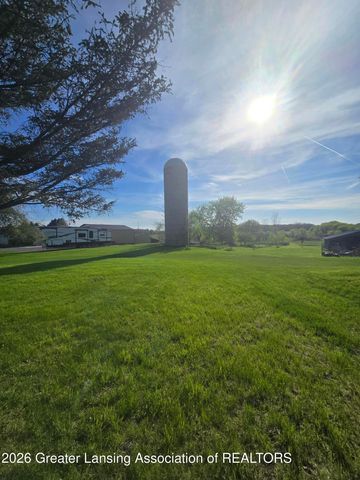 2348 Ives Road, Leslie, MI 49251