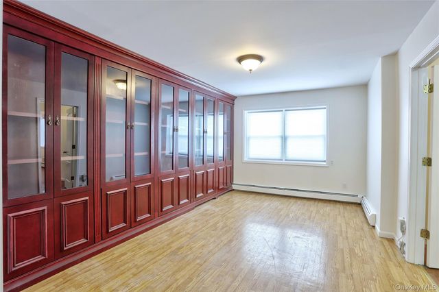 160 Saddle River Road B, Airmont, NY 10952