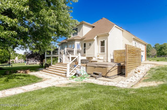 4016 Sheehan Dr, Buckner, KY 40010
