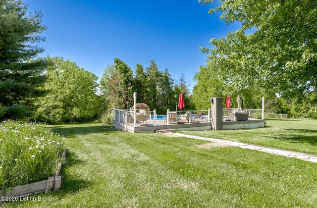 4016 Sheehan Dr, Buckner, KY 40010