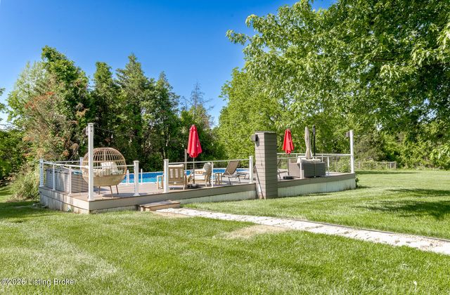 4016 Sheehan Dr, Buckner, KY 40010
