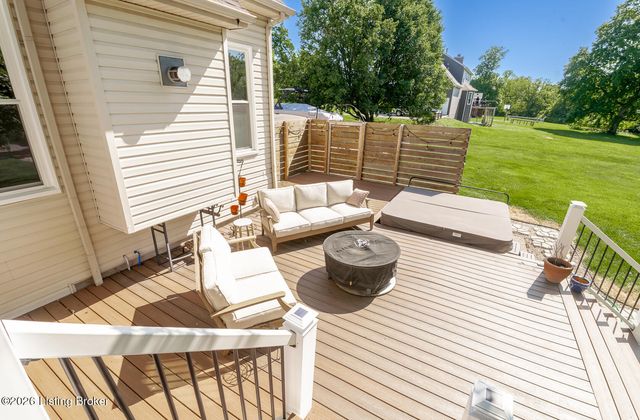 4016 Sheehan Dr, Buckner, KY 40010