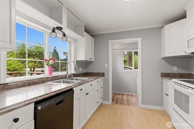 37418 39th Avenue S, Auburn, WA 98001